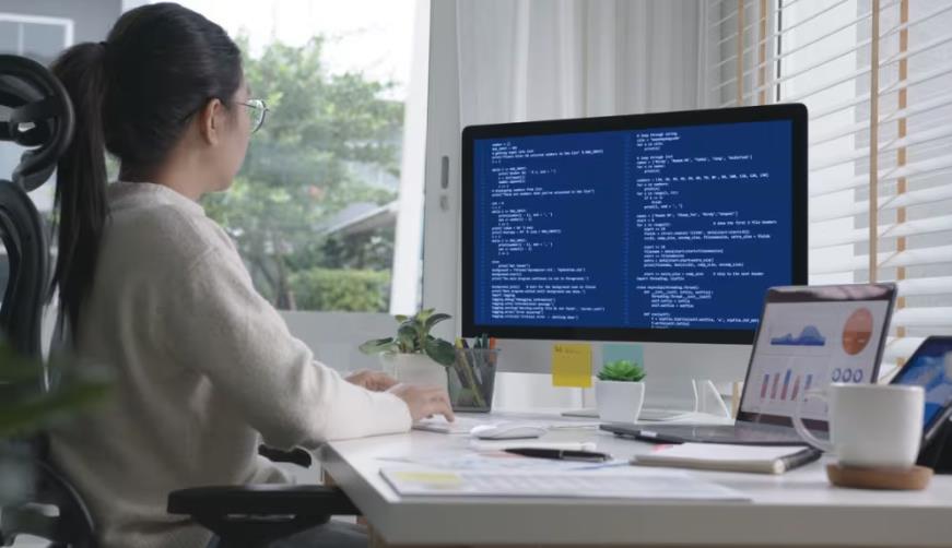 深州市企业数字化解决方案:机器学习赋能商业模式升级的核心路径